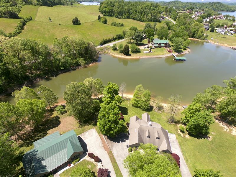 Cherokee Lakefront Home : Morristown : Hamblen County : Tennessee