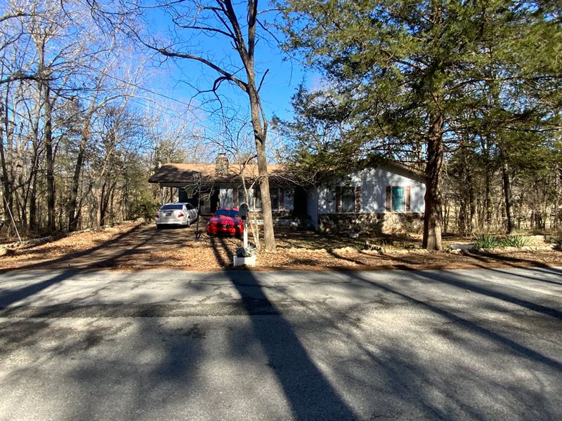 3 Bed 3 Bath House, 2 Lots, Basemen : Cherokee Village : Sharp County : Arkansas