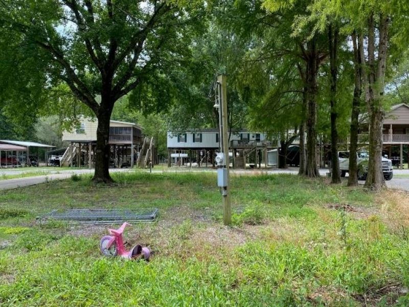 Lot in Bolivar County At Benoit Out : Benoit : Bolivar County : Mississippi