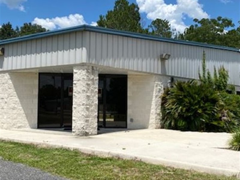 Premier Industrial Building : Live Oak : Suwannee County : Florida