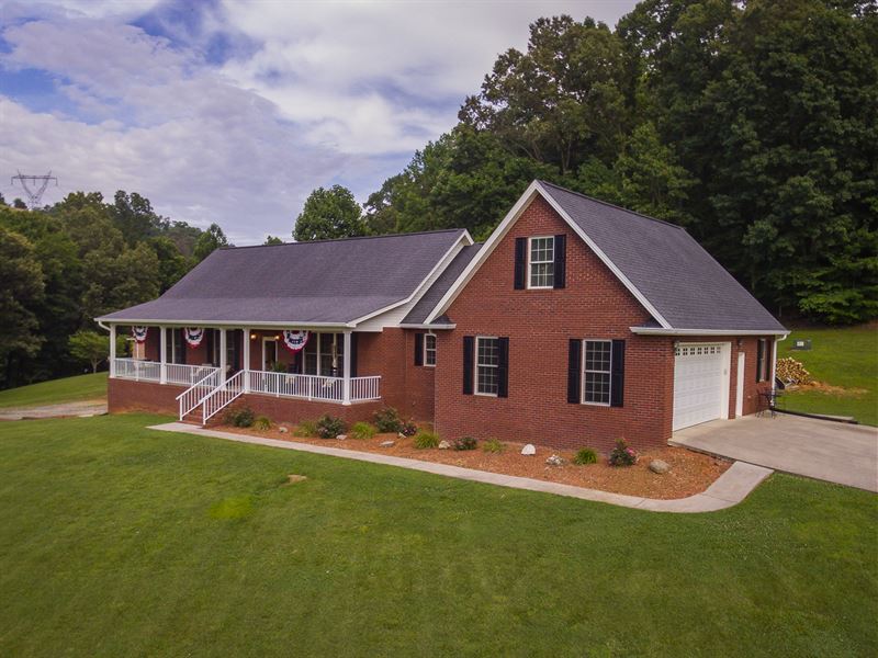 4 Bed Brick Rancher, Lake View : Russellville : Hamblen County : Tennessee