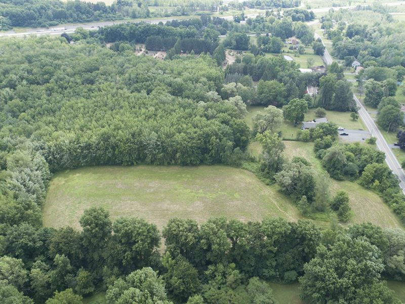 Spacious & Rural with Frontage : Van Buren : Onondaga County : New York