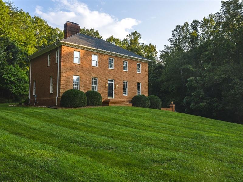Brick Colonial Home on 8+/- Acres : Germanton : Stokes County : North Carolina