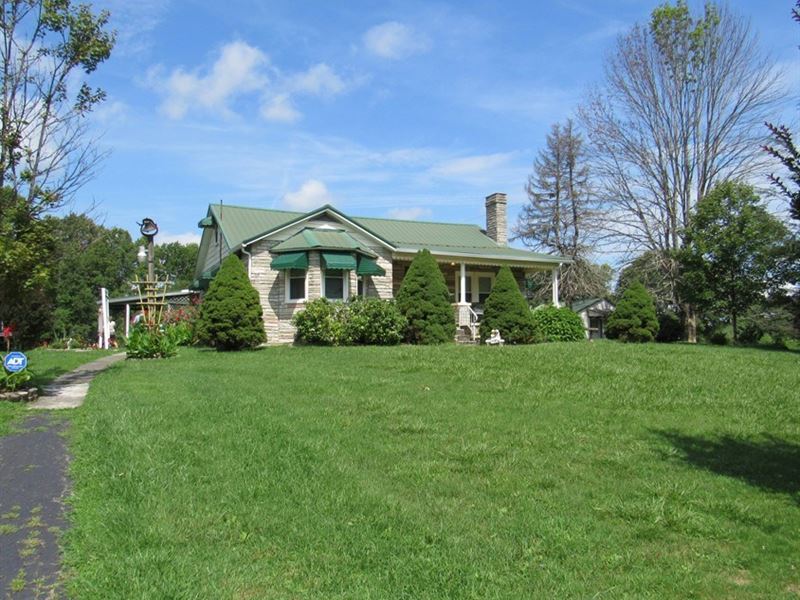 Charming Farm House in Coeburn VA : Coeburn : Wise County : Virginia