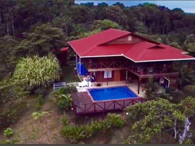 Tropical Island Compound, Bocas Del : Panama