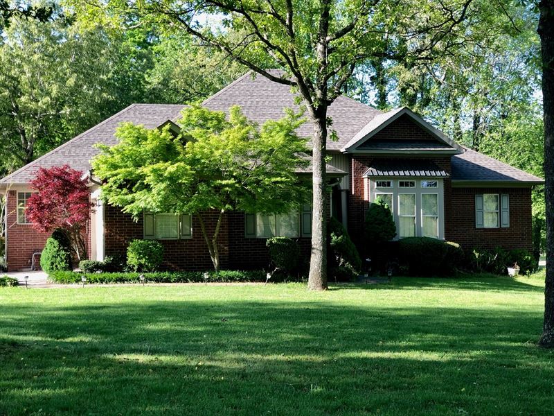 Elegant Home Golf Course Property : Pocahontas : Randolph County : Arkansas