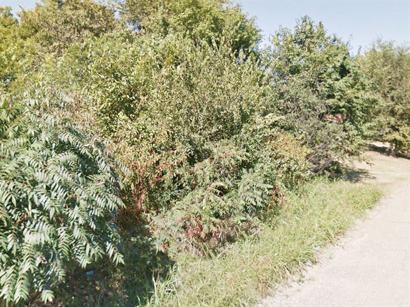 .32 Acres in Phillips County, AR : Helena - West Helena : Phillips County : Arkansas