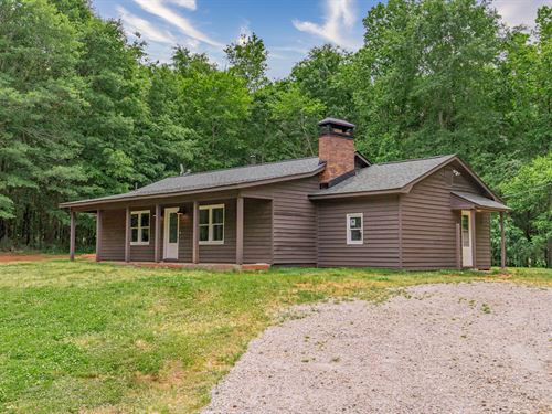 Charming, Completely Renovated : Monroe : Walton County : Georgia