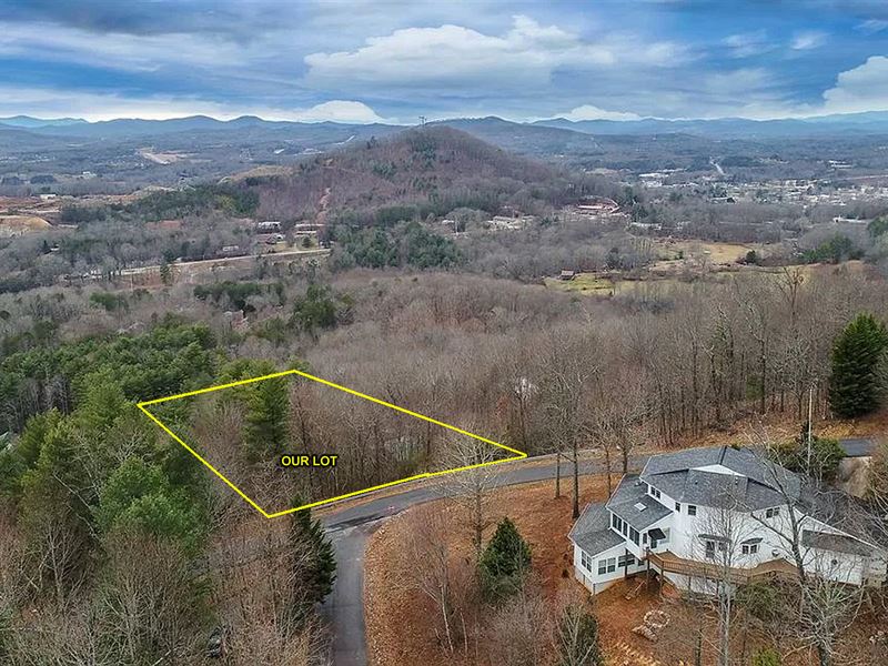 .72 Acre Lot Off Town Mountain : Blairsville : Union County : Georgia