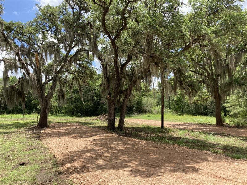 Double Lot, RV Pad, Waterpark : Sheridan : Colorado County : Texas