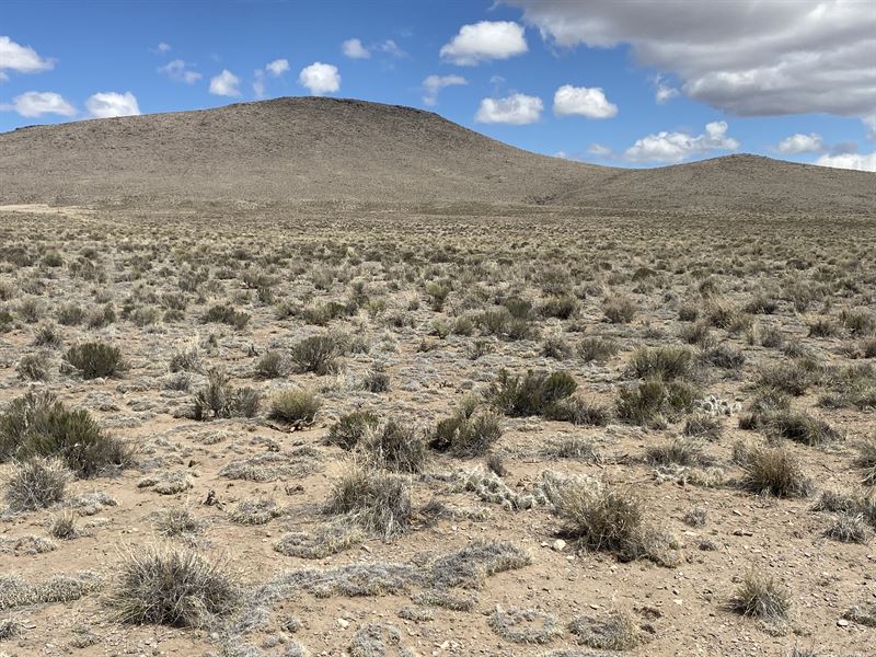 10 Secluded Ac Near The Reservoir : Blanca : Costilla County : Colorado