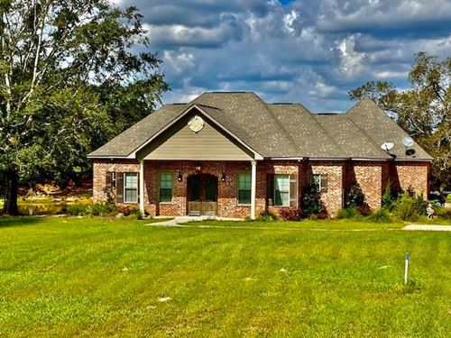 Home & 1 Acres With Pond/1026 : McComb : Pike County : Mississippi