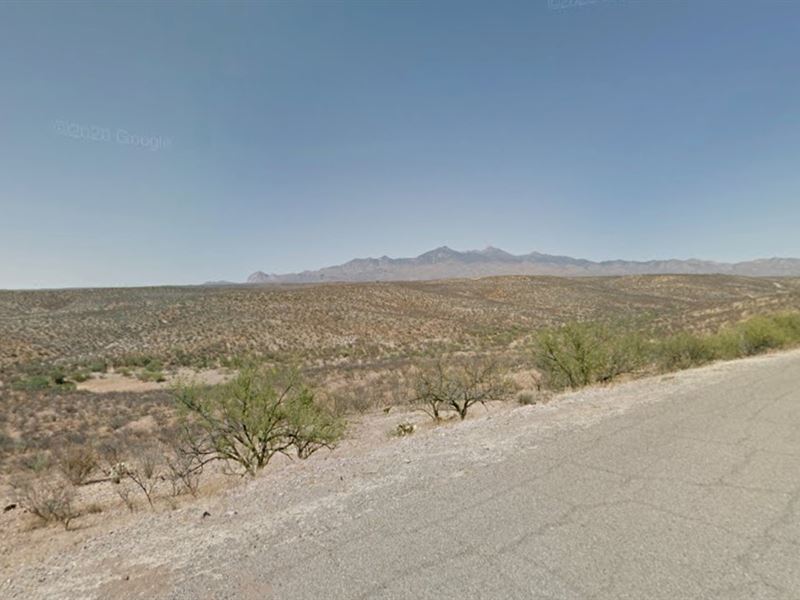 1.57 Acres in Arizona : Tumacacori-Carmen : Santa Cruz County : Arizona