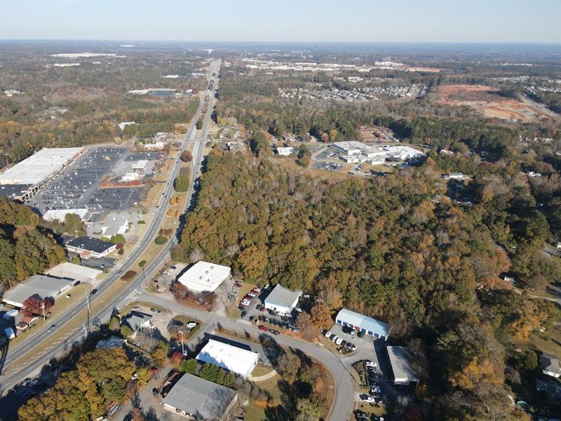 15 Acres on Bullsboro Drive : Newnan : Coweta County : Georgia