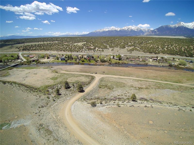 Luxury Living by The Arkansas River : Buena Vista : Chaffee County : Colorado