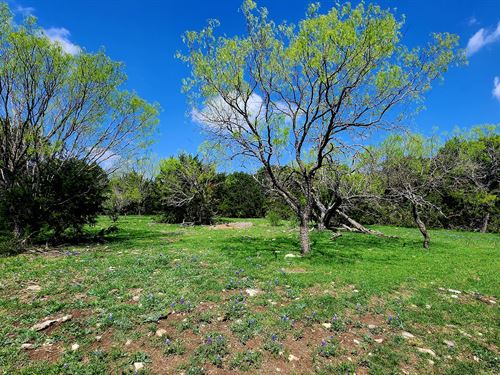 Homestead Hills, Lot 16 : Lampasas : Texas