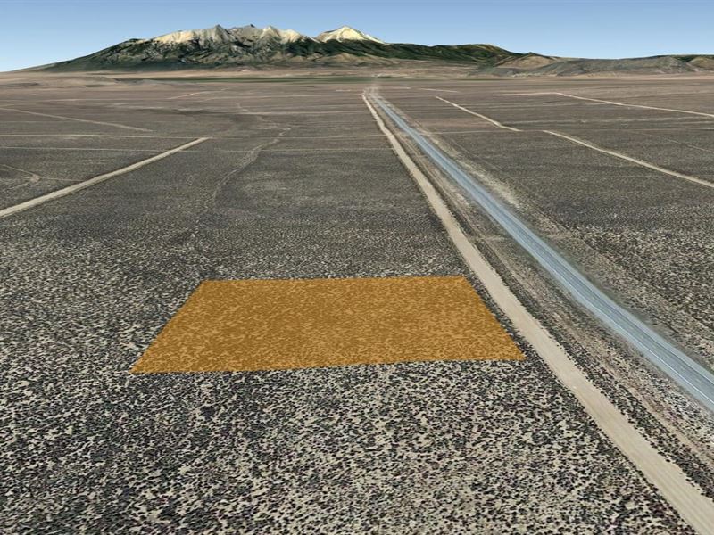 Mountain Views & Mobile Homes : San Luis : Costilla County : Colorado