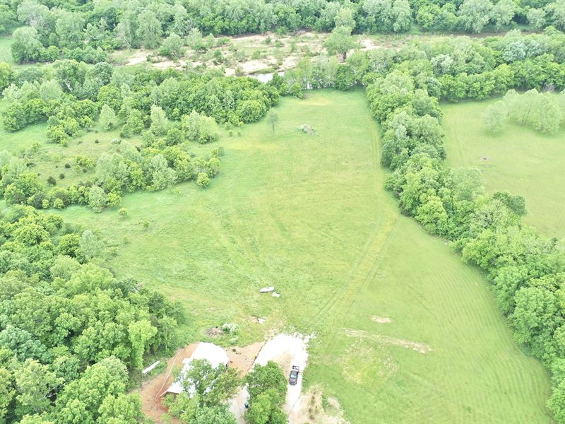 Home Land with James River Frontage : Galena : Stone County : Missouri