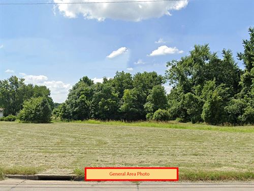 .31 Acre in Williamson County, IL : Herrin : Williamson County : Illinois