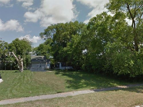 .09 Acre in Genesee County, MI : Burton : Genesee County : Michigan