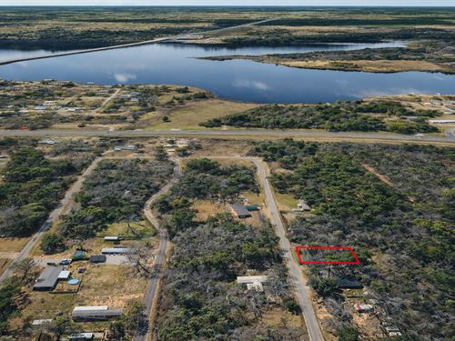 .14 Acre Wooded Retreat, $350/Mo : Frankston : Henderson County : Texas