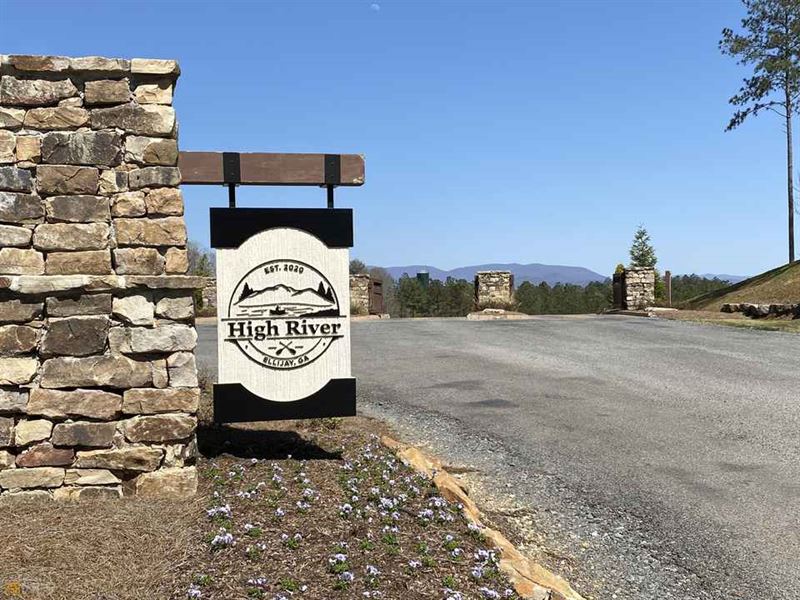 Roomy Lot in Gated Community : Ellijay : Gilmer County : Georgia