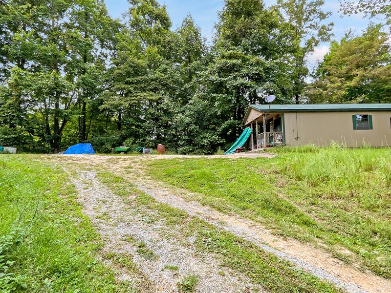Ridgetop Cabin in The Woods : Sarahsville : Noble County : Ohio