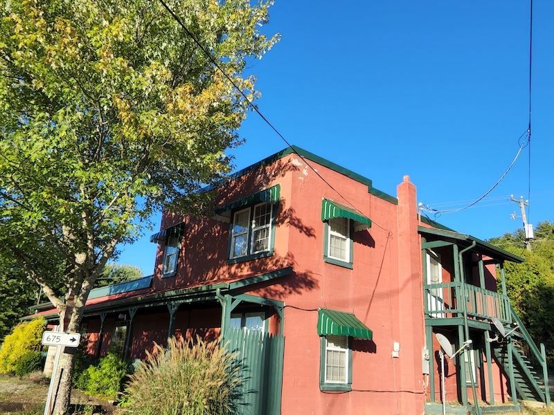 Unique Home for Sale : Hiwassee : Pulaski County : Virginia