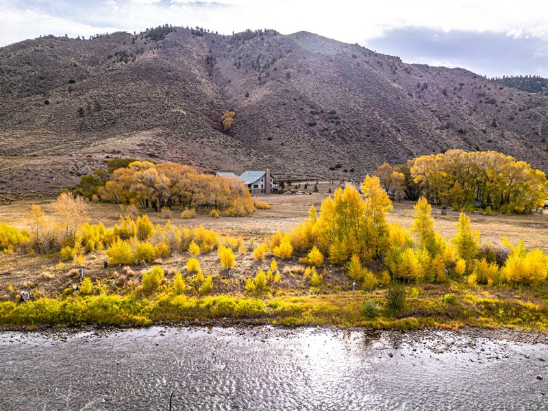 Laramie River Lodge : Jelm : Albany County : Wyoming