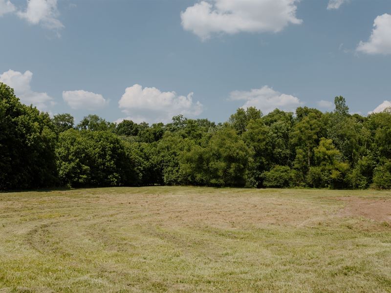 2 Ac Residential Tract Columbia, TN : Columbia : Maury County : Tennessee