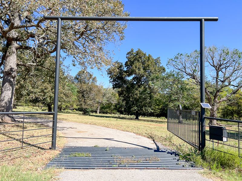 10400 N US Hwy 287 T-2 : Tennessee Colony : Anderson County : Texas