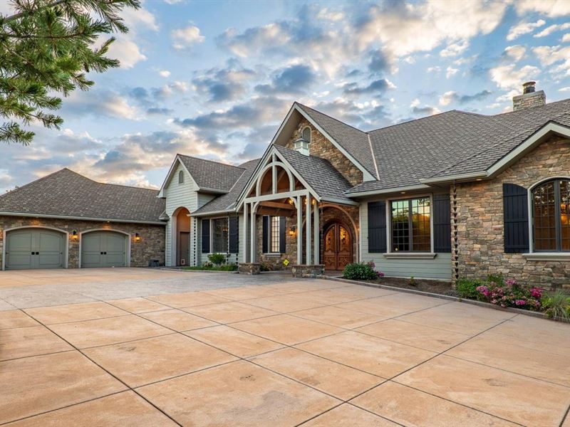 Stevens Road Estate : Eagle Point : Jackson County : Oregon
