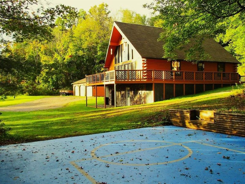 Keukas Log Home : Hammondsport : Steuben County : New York