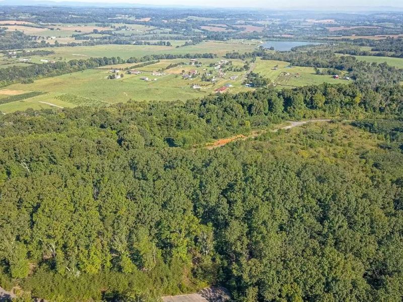 1.58 Acres in Sweetwater, TN : Sweetwater : McMinn County : Tennessee