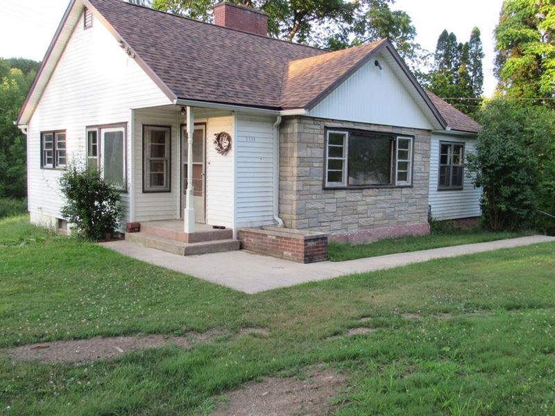 Olean Outskirts : Olean : Cattaraugus County : New York