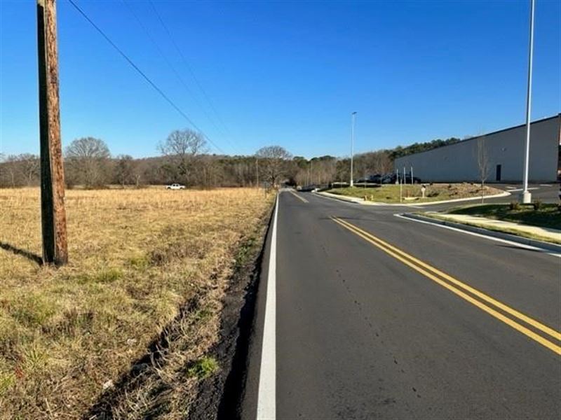 330 Bishop Road NW : Cartersville : Bartow County : Georgia