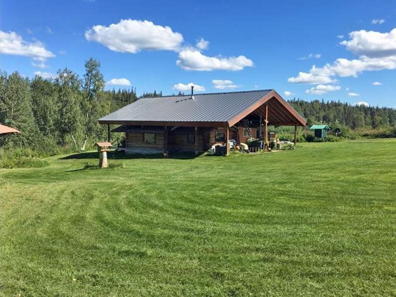 Remote Peter Creek Cabin : Trapper Creek : Matanuska-Susitna Borough : Alaska