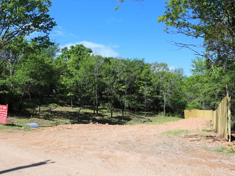 Double Lot RV Pad Close to Tulsa : Park Hill : Cherokee County : Oklahoma