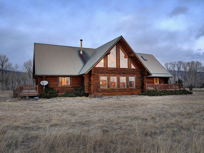 Custom Log Home with Land : Buena Vista : Chaffee County : Colorado