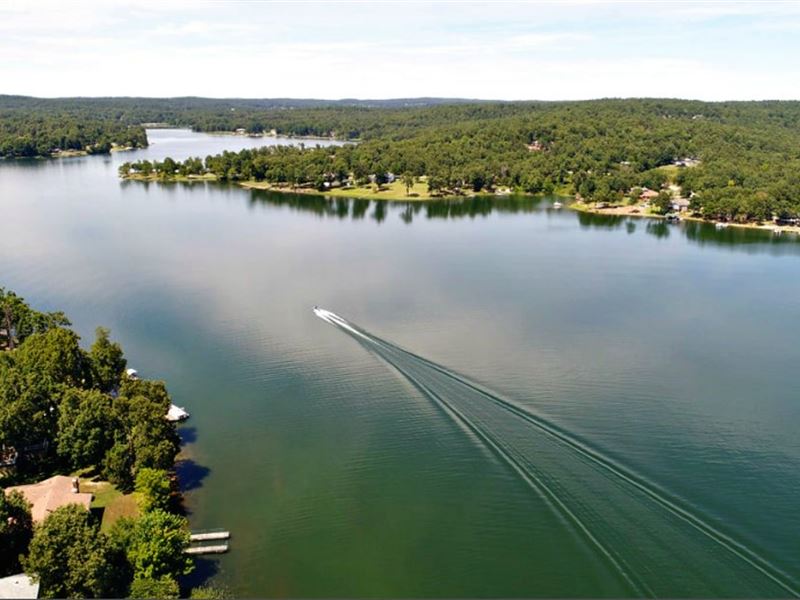 Own in Coveted S Shore Crown Lake : Horseshoe Bend : Izard County : Arkansas
