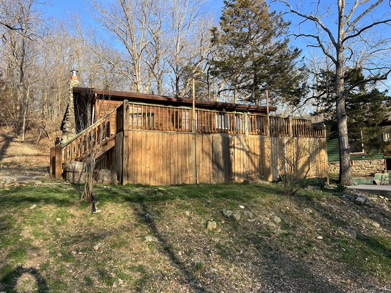 1310 Sq Ft Home Close to Lake : Warsaw : Benton County : Missouri