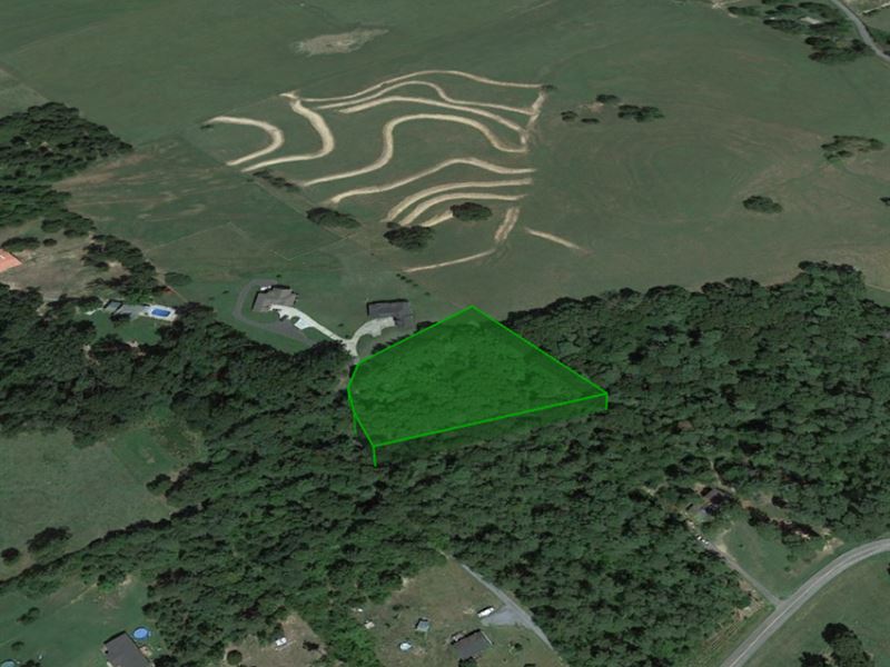 24 Miles From Carters Lake : Adairsville : Gordon County : Georgia