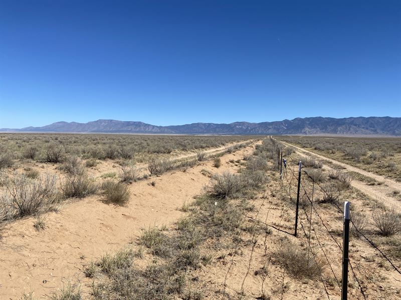 Endless Possibilities Await : Valencia : Valencia County : New Mexico