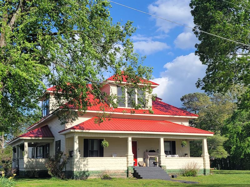 Historic TN Home, No Restrictions : Crump : Hardin County : Tennessee
