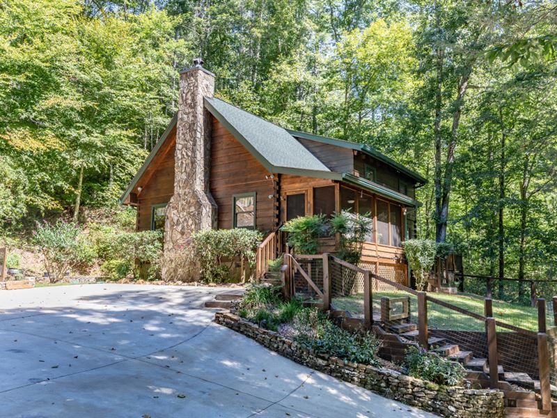 Retreat-Like Setting Land and Home : Ellijay : Gilmer County : Georgia
