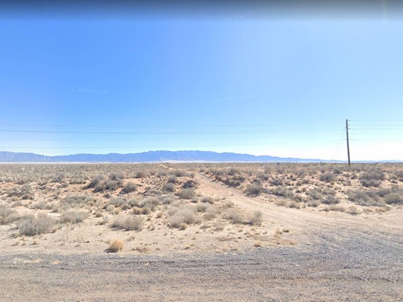 Escape to a Beautiful 0.30 Acre Lot : New Mexico : Valencia County : New Mexico