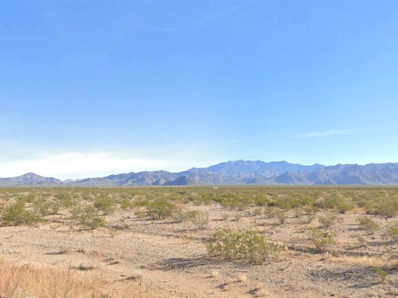 2.5 Ac Masterpiece in Mohave County : Arizona : Mohave County : Arizona