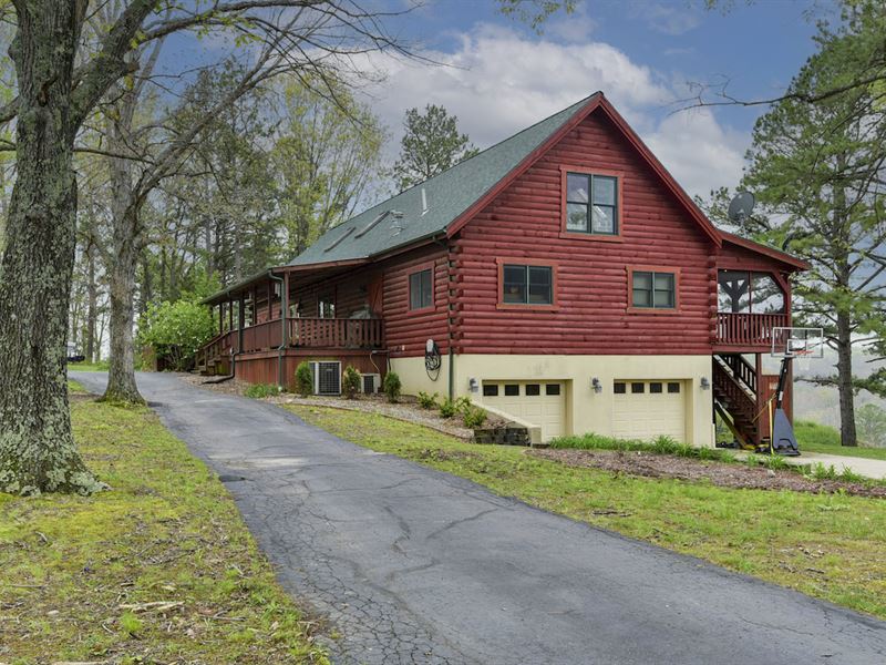 Custom Home with Long Range Views : Ava : Douglas County : Missouri