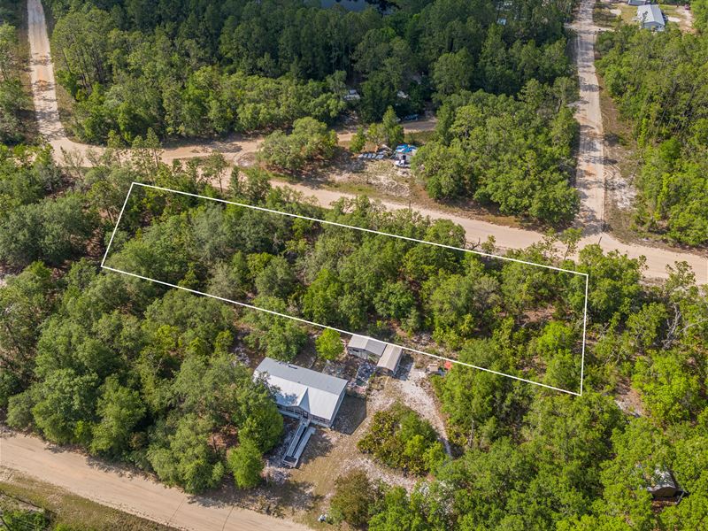 Endless Adventure Awaits, 1.13 AC : Interlachen : Putnam County : Florida