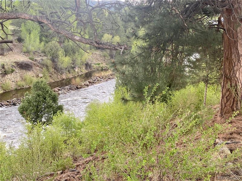 .18 Acre on The Arkansas River : Buena Vista : Chaffee County : Colorado